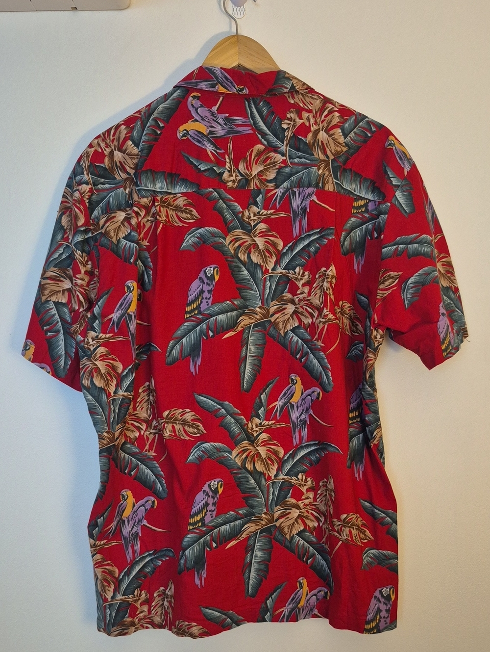 Paradise Found Honolulu Hawaiian Shirt L Cotton Red Parrot Palm Leaf Aloha - Picture 3 of 6